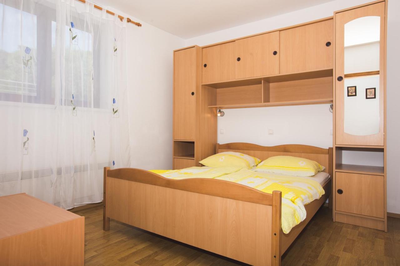 Apartmani Nada & Darko, Kampor, Rab, Hrvatska Exterior photo